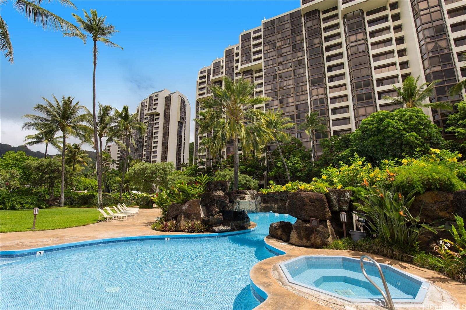 521 Hahaione Street  Unit 2/12H