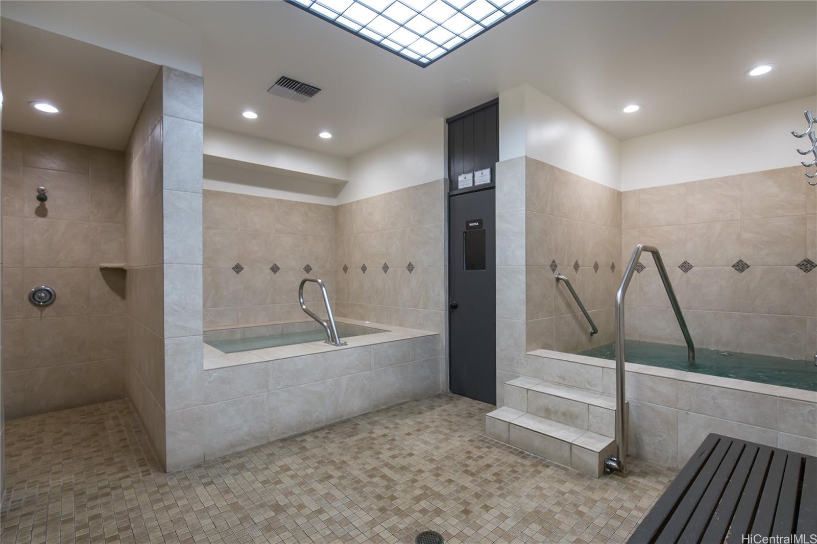 521 Hahaione Street  Unit 2/12H