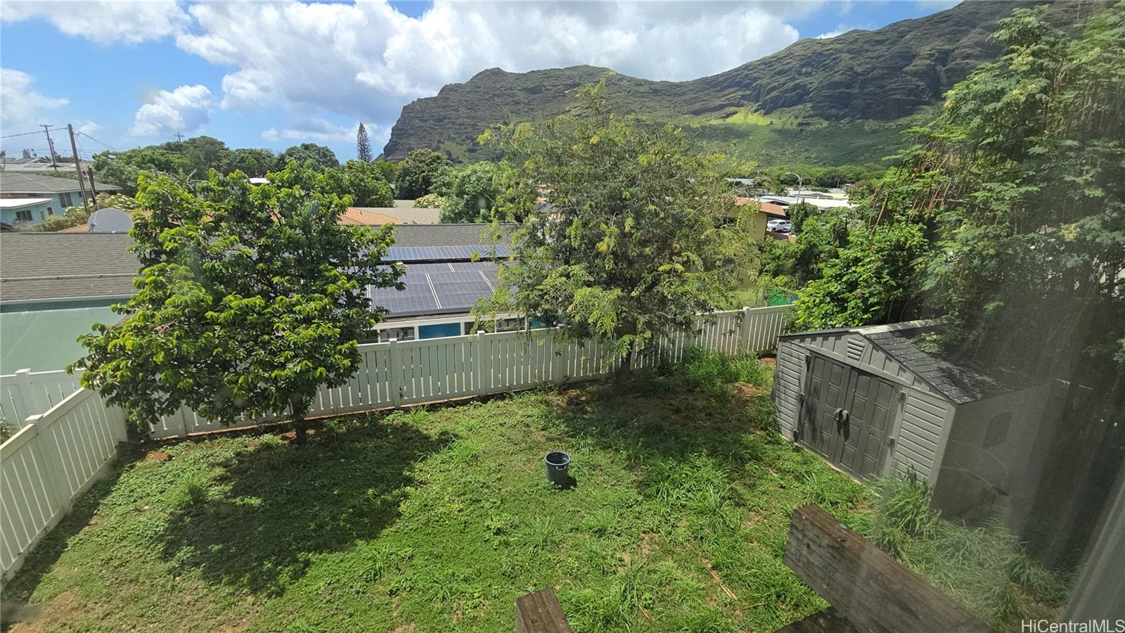 Photo 17 of 22