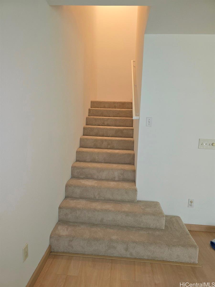 Photo 15 of 21