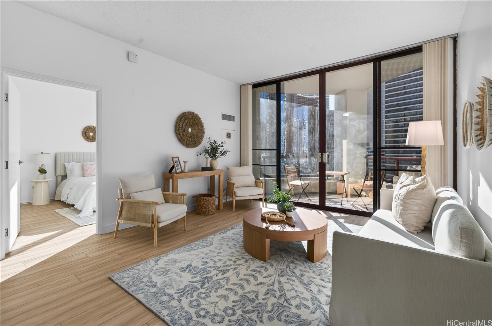 725 Kapiolani Boulevard  Unit 1004