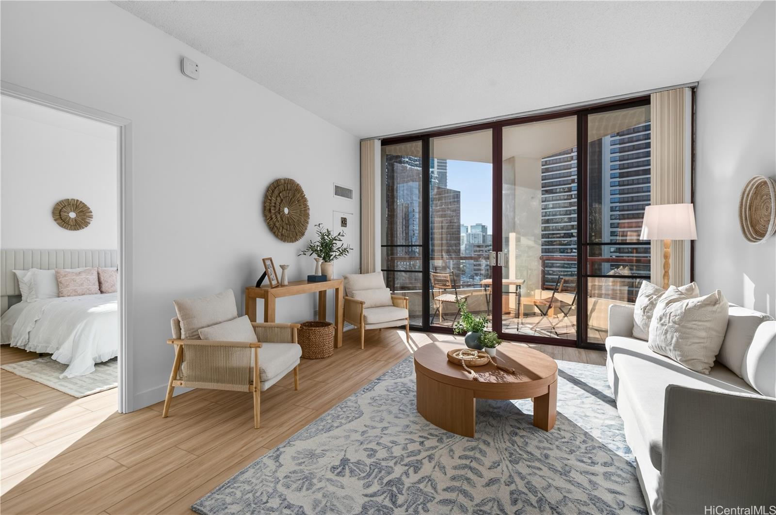 725 Kapiolani Boulevard  Unit 1004