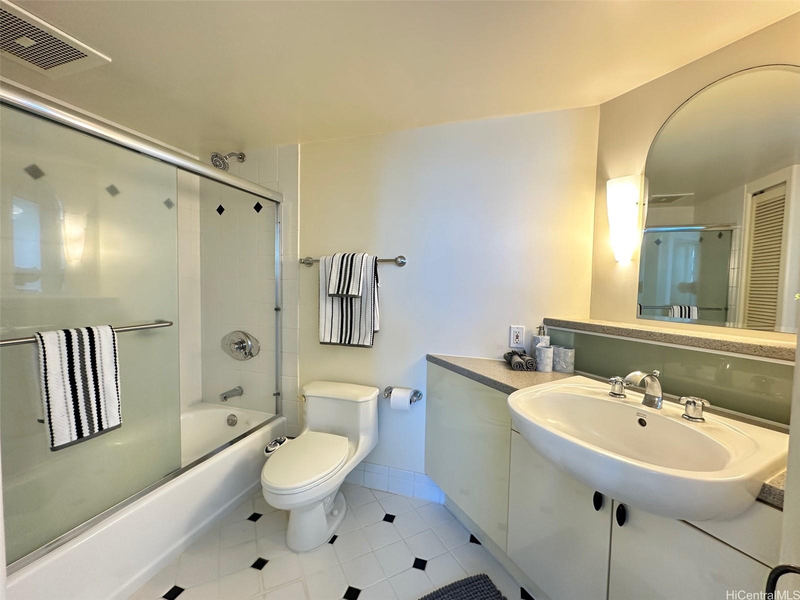 801 S King Street  Unit 2304