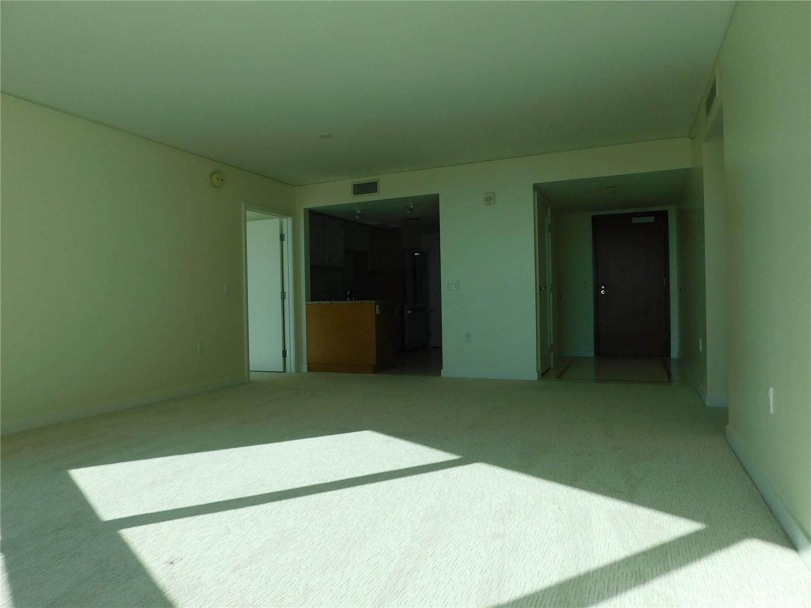 1177 Queen Street  Unit 1704