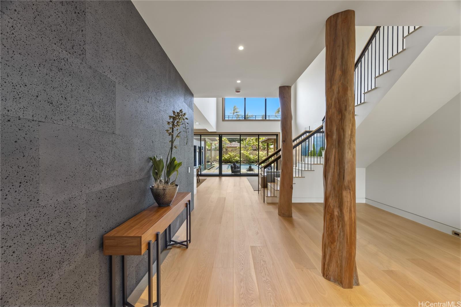 4561 Aukai Avenue