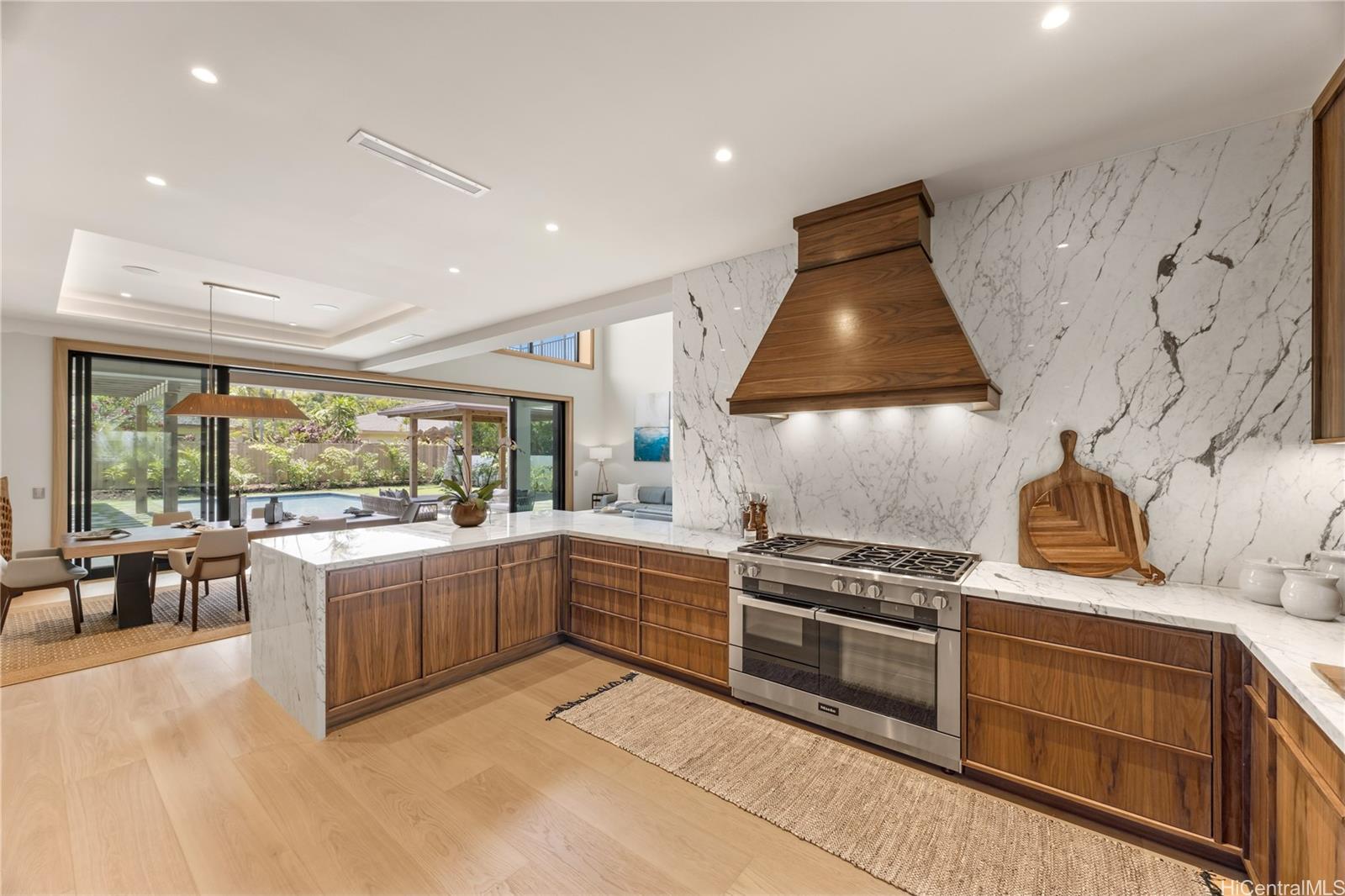4561 Aukai Avenue