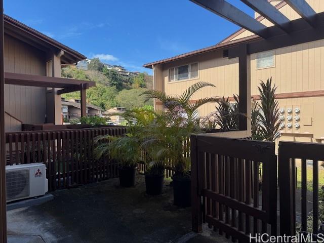 Photo 15 of 19