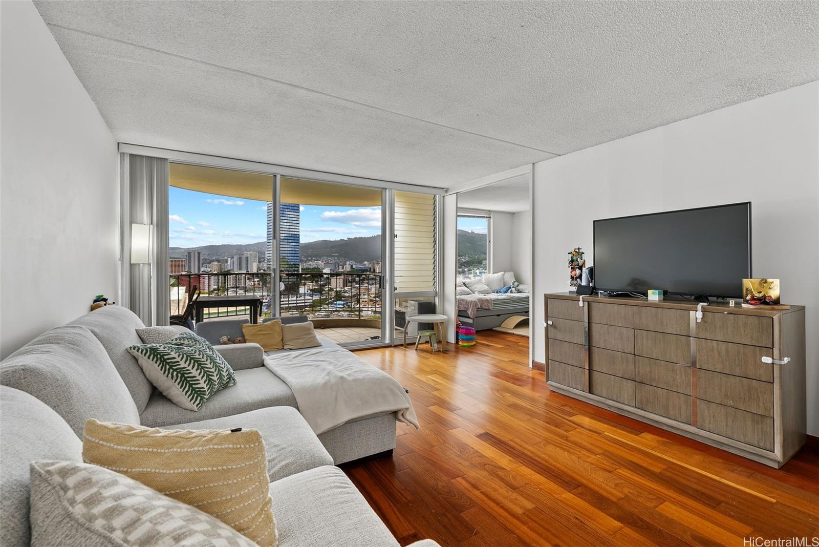 1717 Ala Wai Boulevard 1602