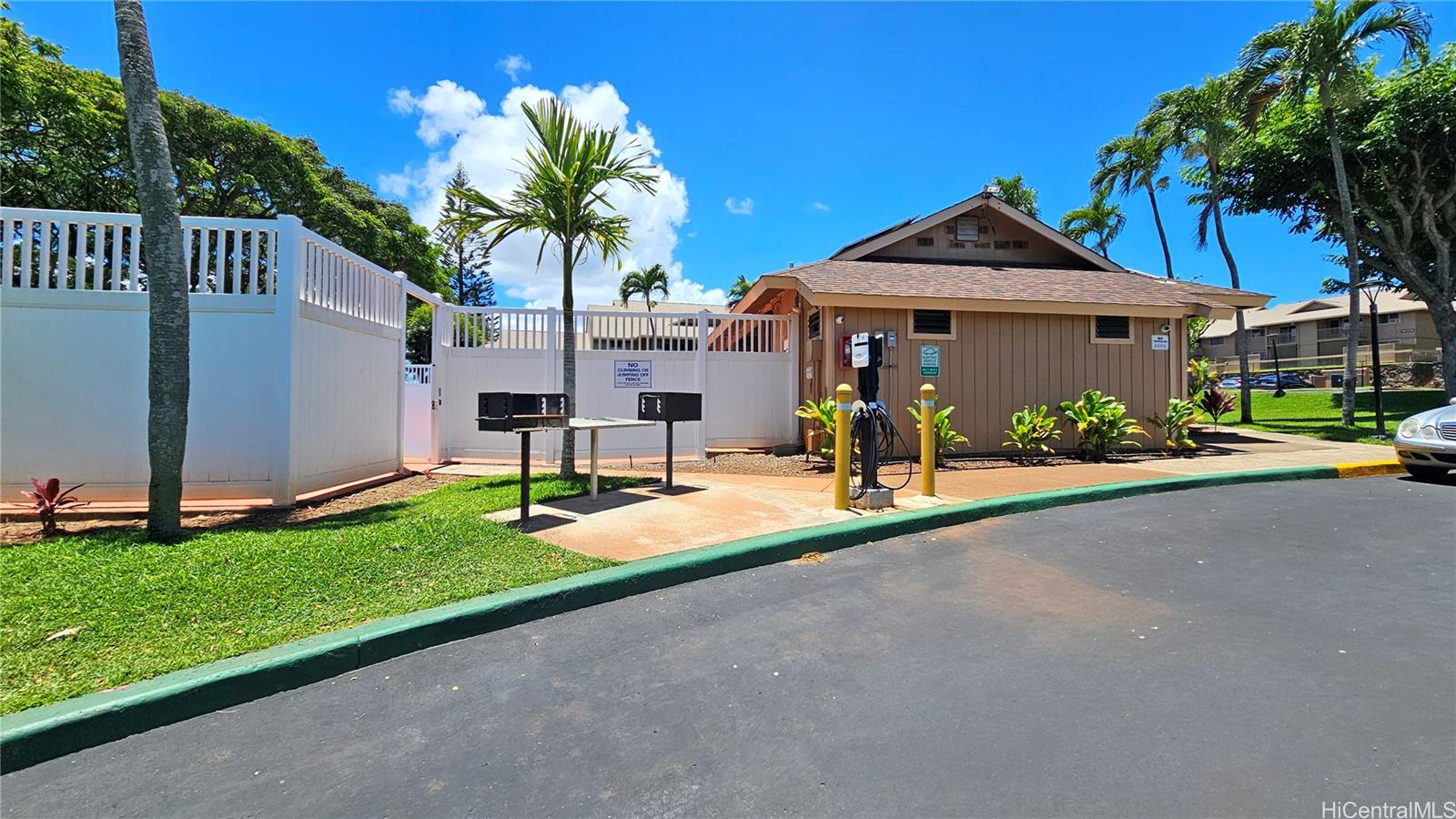 98-1361 Koaheahe Place  Unit 119