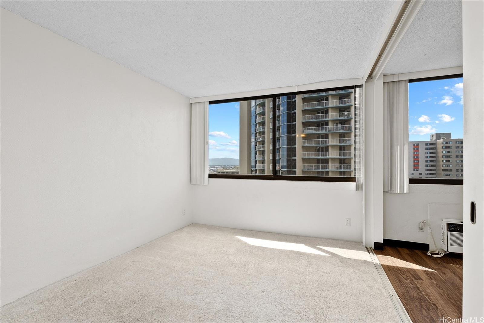 1255 Nuuanu Avenue  Unit E2506