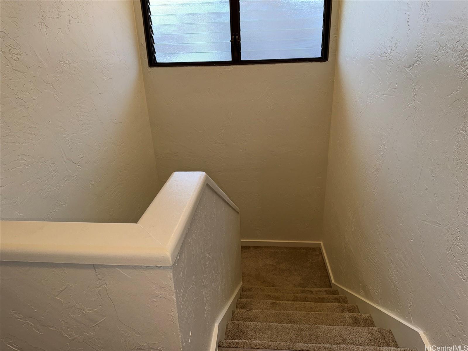 Photo 9 of 20