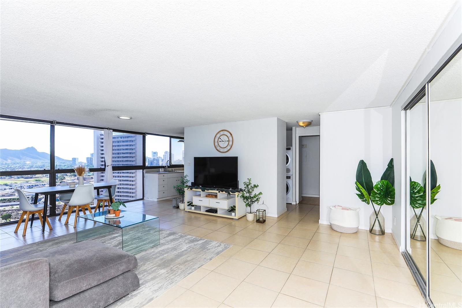 2724 Kahoaloha Lane  Unit 1606