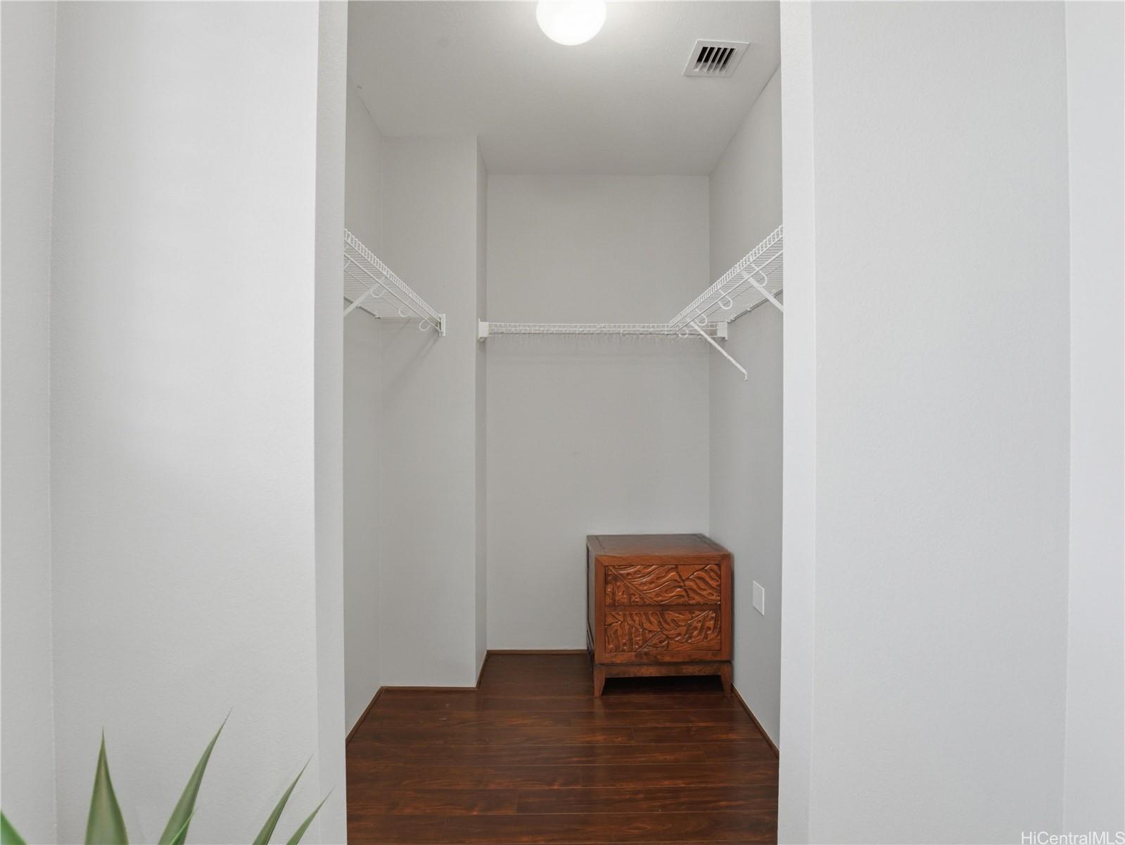 Photo 15 of 25