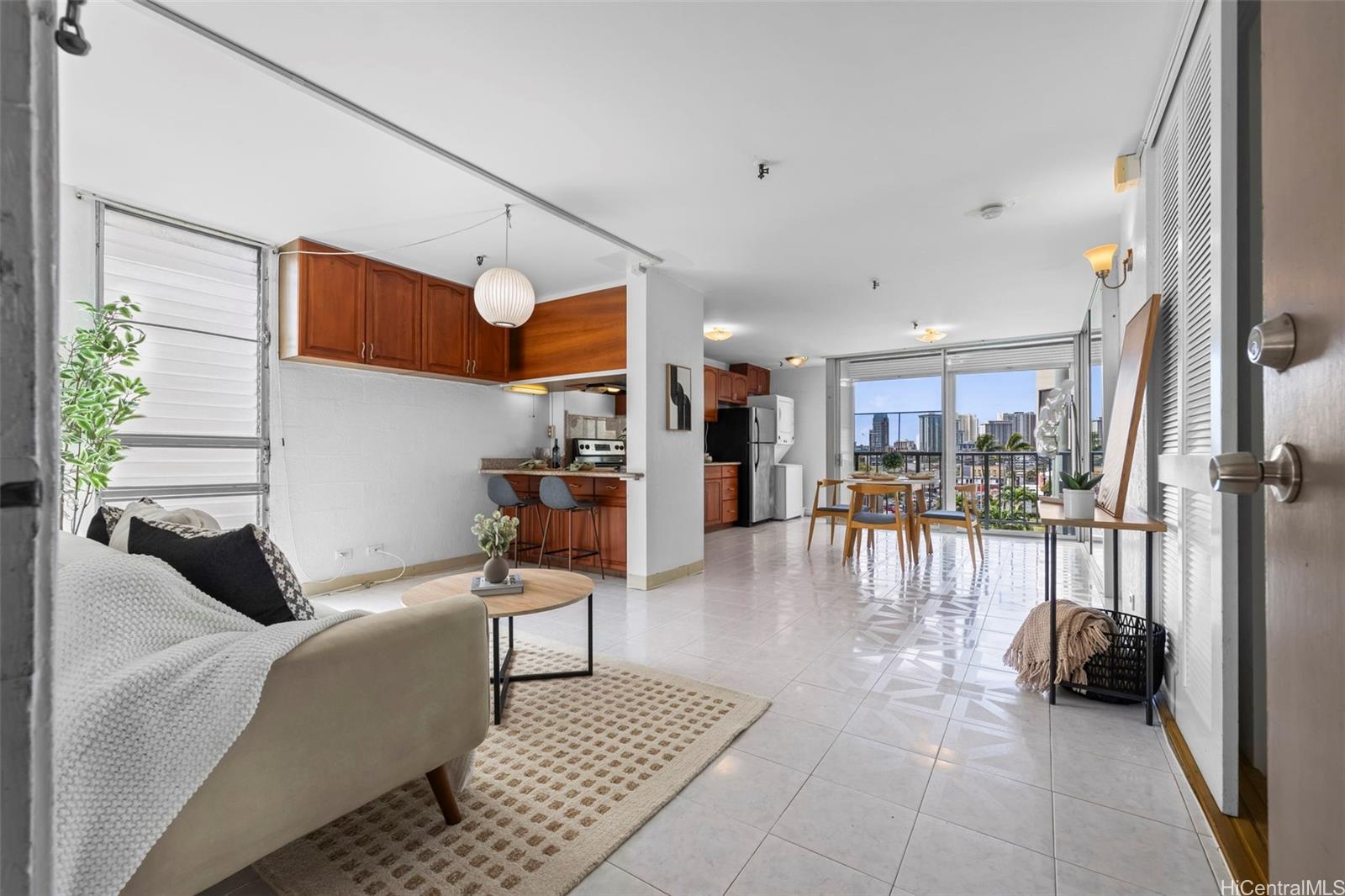 1226 Alexander Street  Unit 501