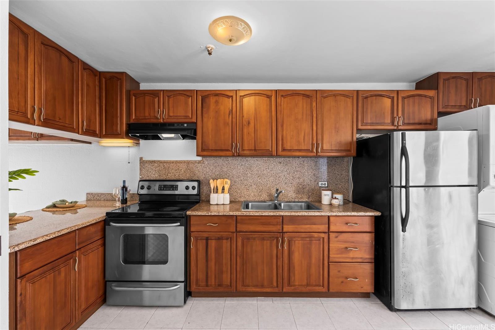 1226 Alexander Street  Unit 501
