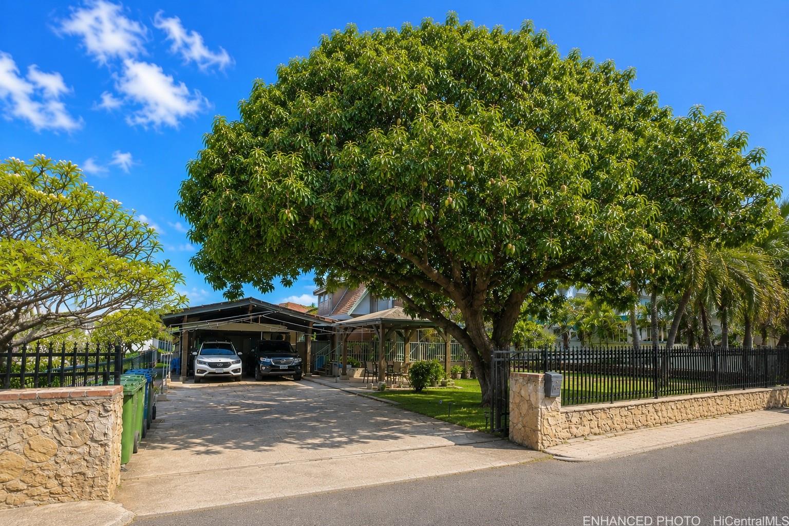 91-54 Parish Drive
