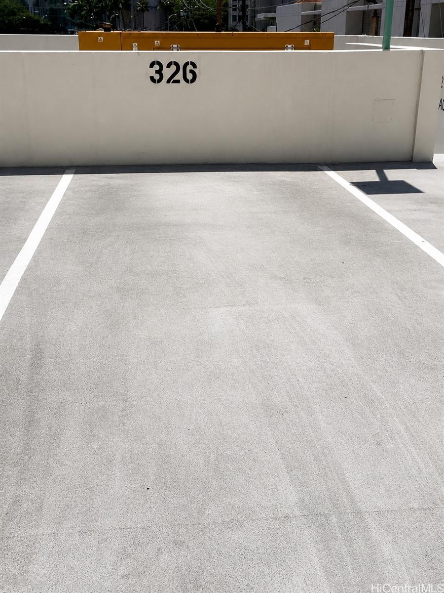 Photo 8 of 10