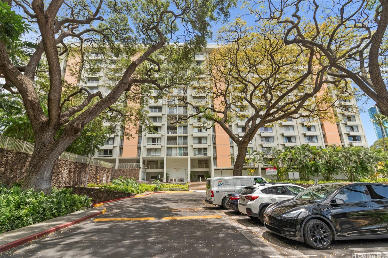 1511 Nuuanu Avenue  Unit 1223