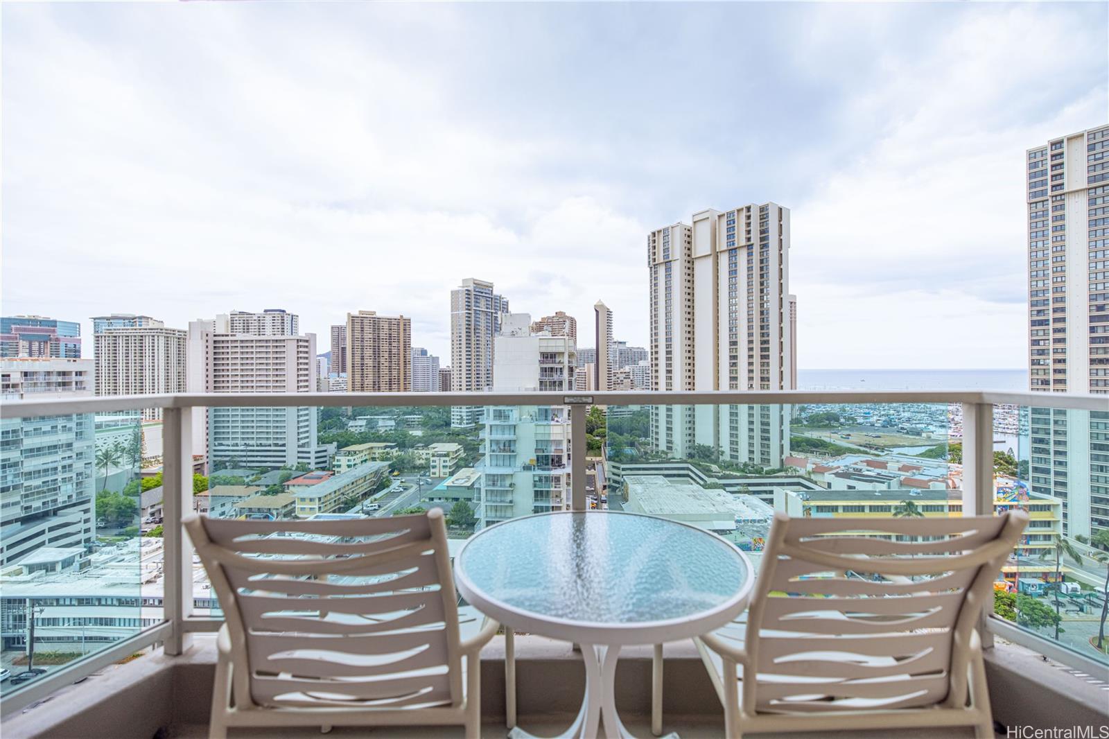 410 Atkinson Drive  Unit 1620