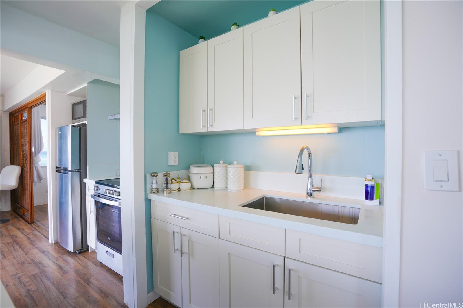 2957 Kalakaua Avenue  Unit 306