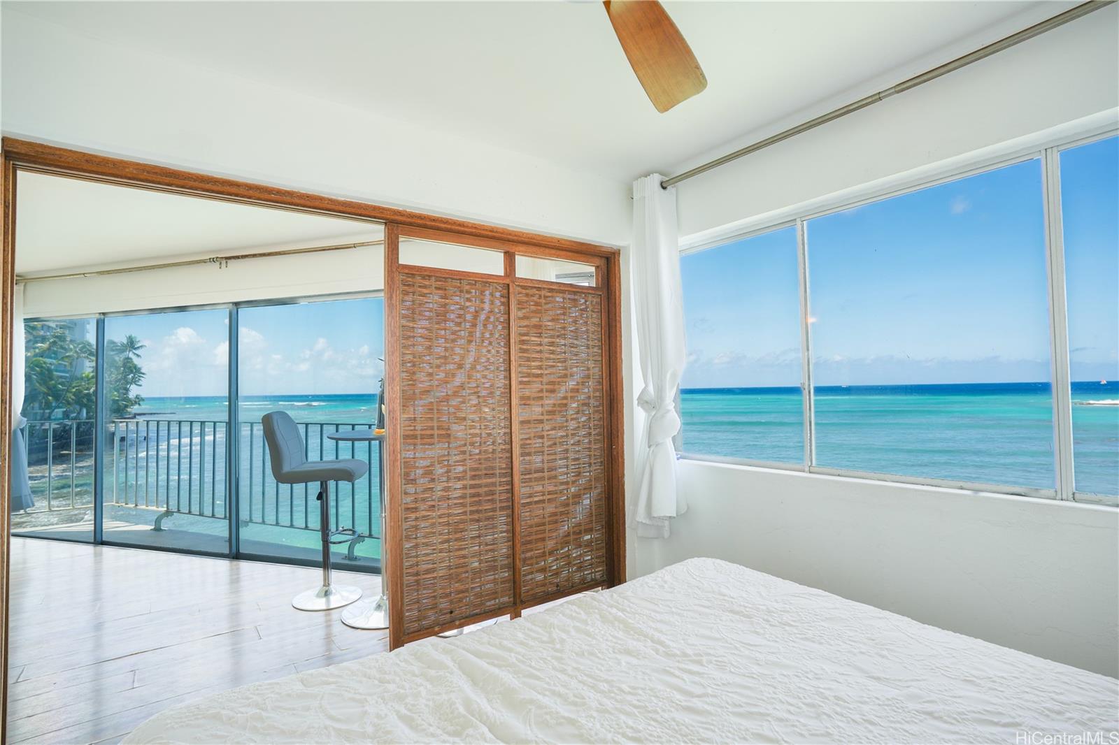 2957 Kalakaua Avenue  Unit 306