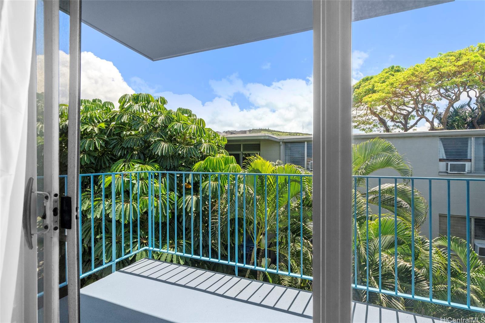 2328 Seaview Avenue  Unit 405