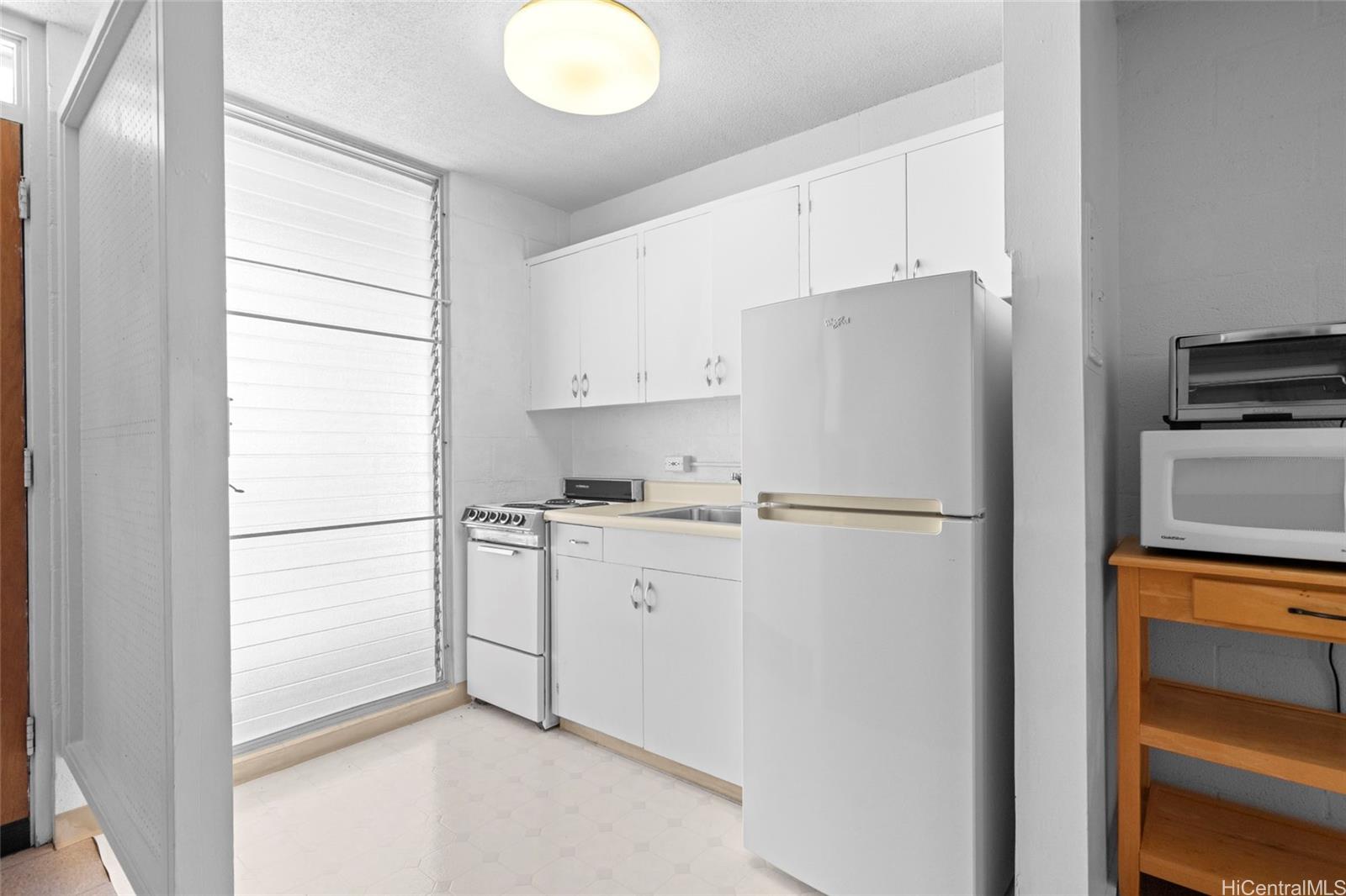 2328 Seaview Avenue  Unit 405