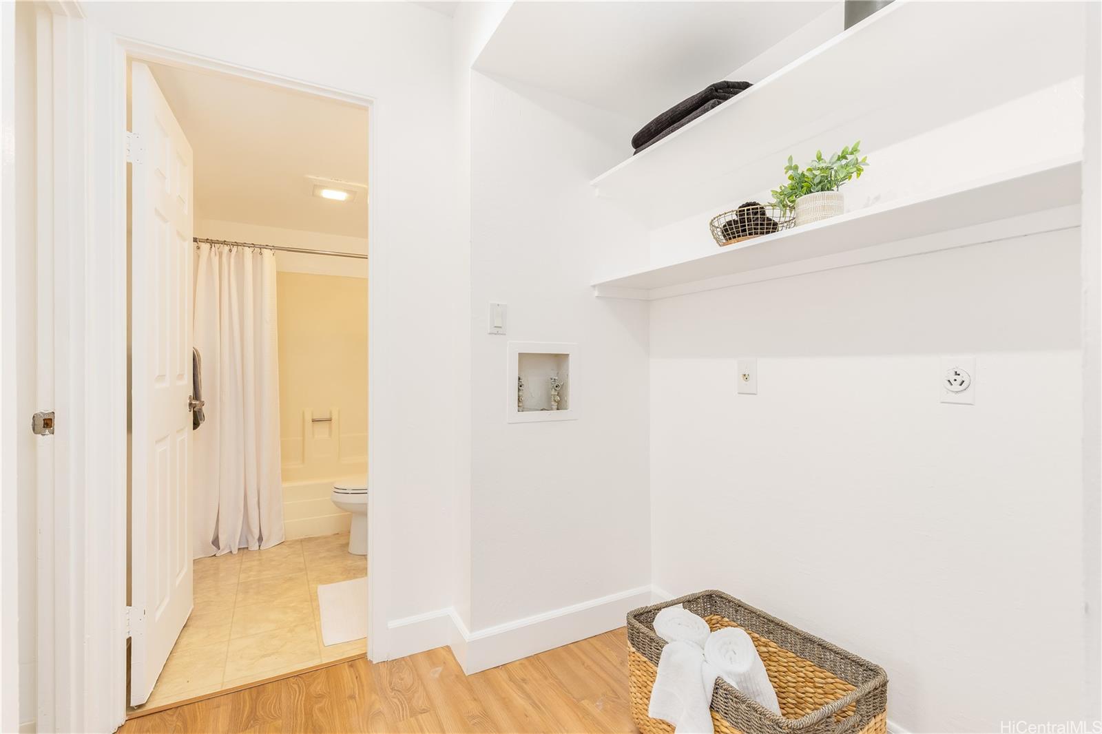94-345 Hokuahiahi Street  Unit 123