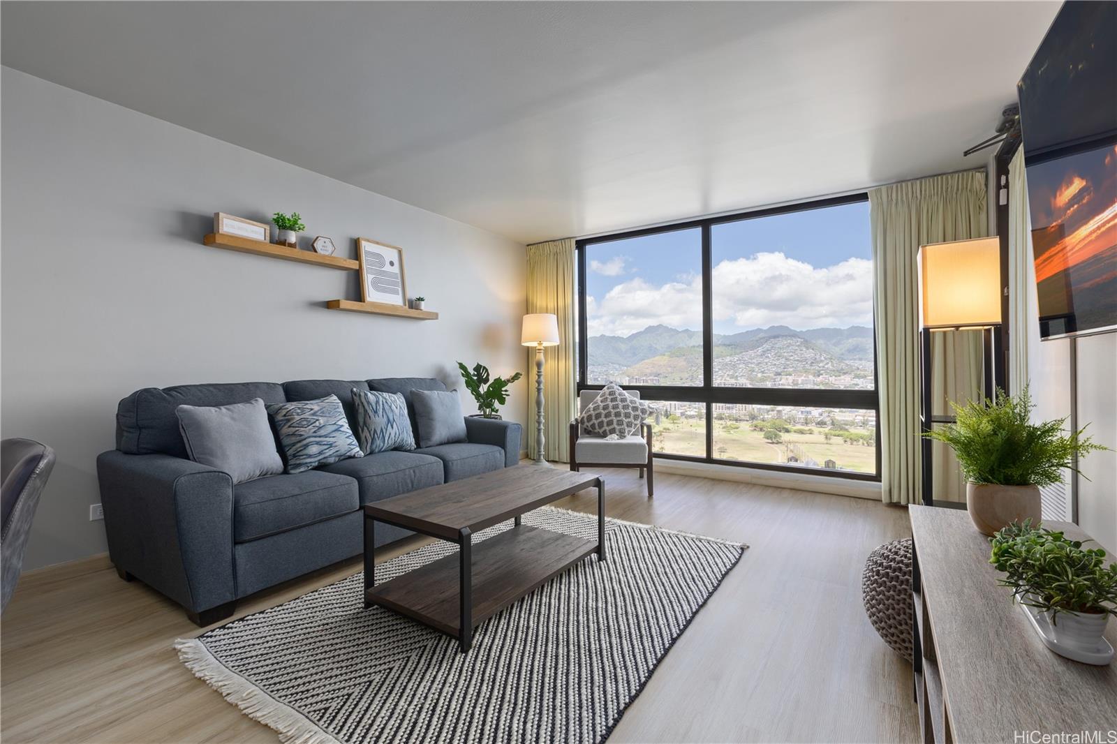 229 Paoakalani Avenue 3507