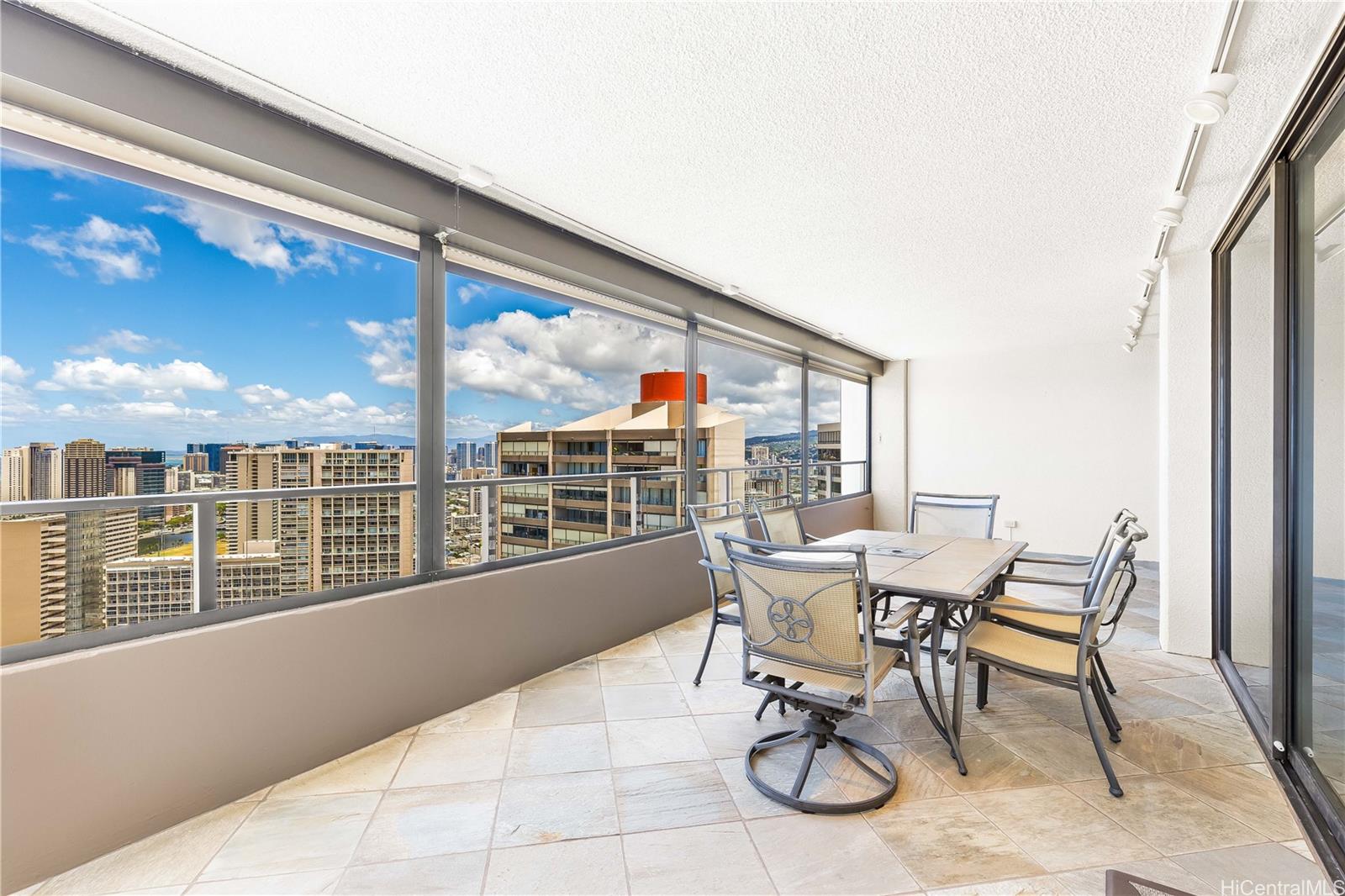 583 Kamoku Street  Unit PH7