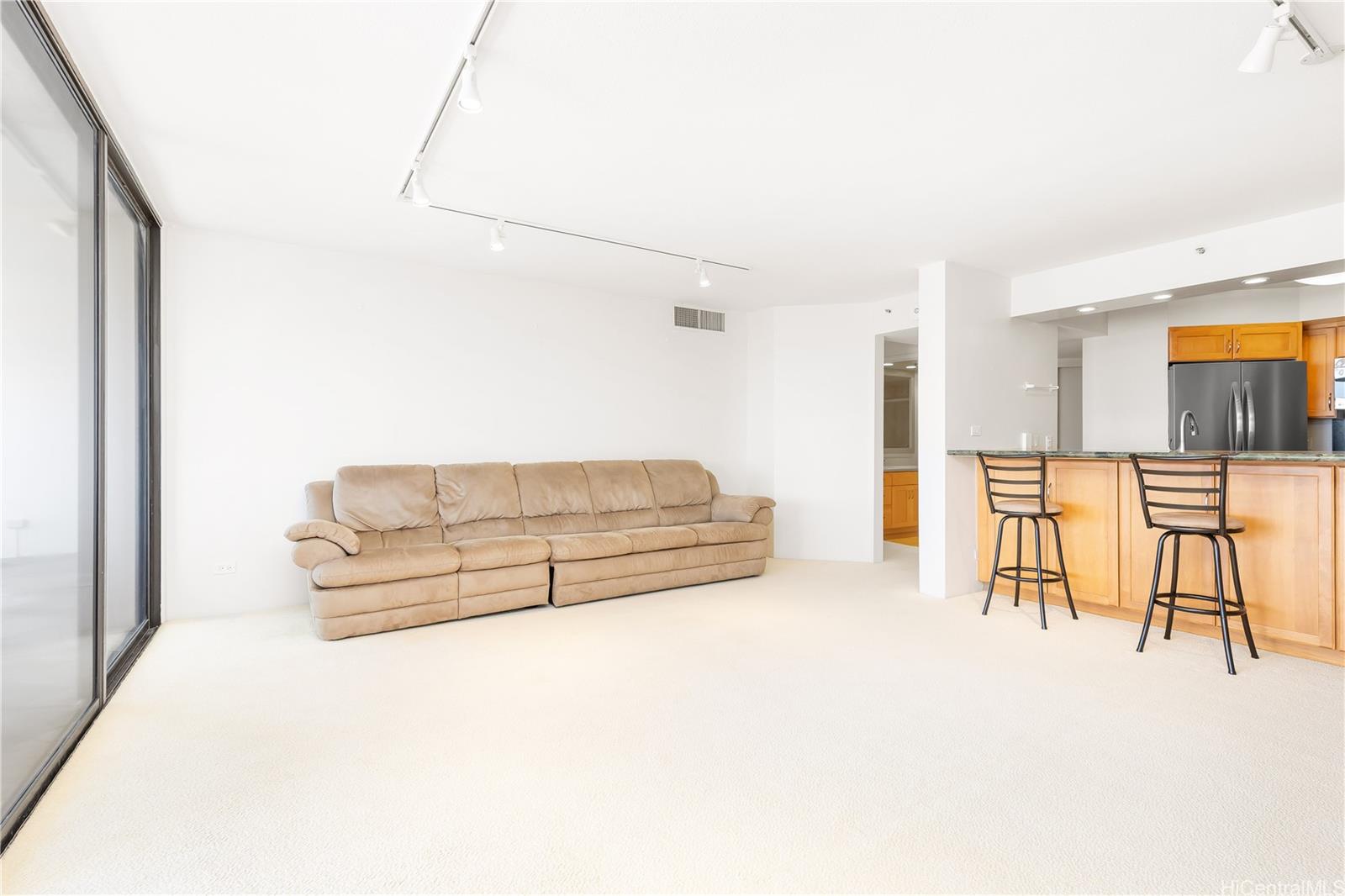 583 Kamoku Street  Unit PH7
