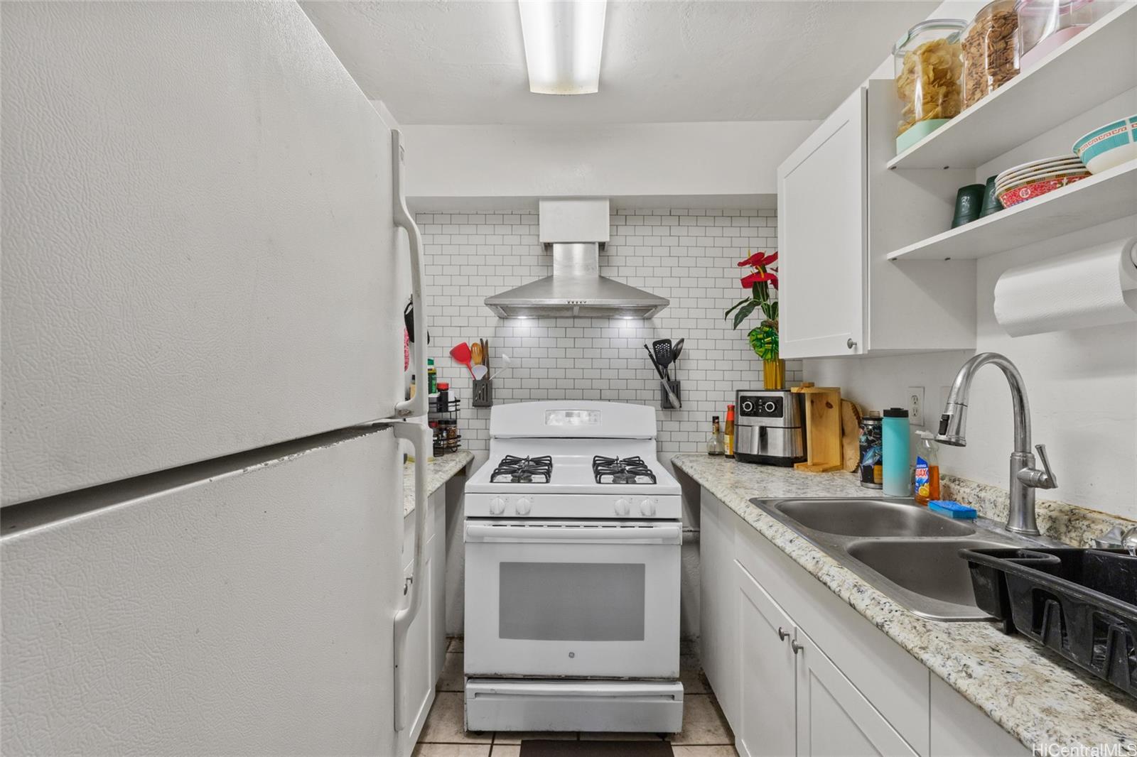 87-118 Helelua Street  Unit B306
