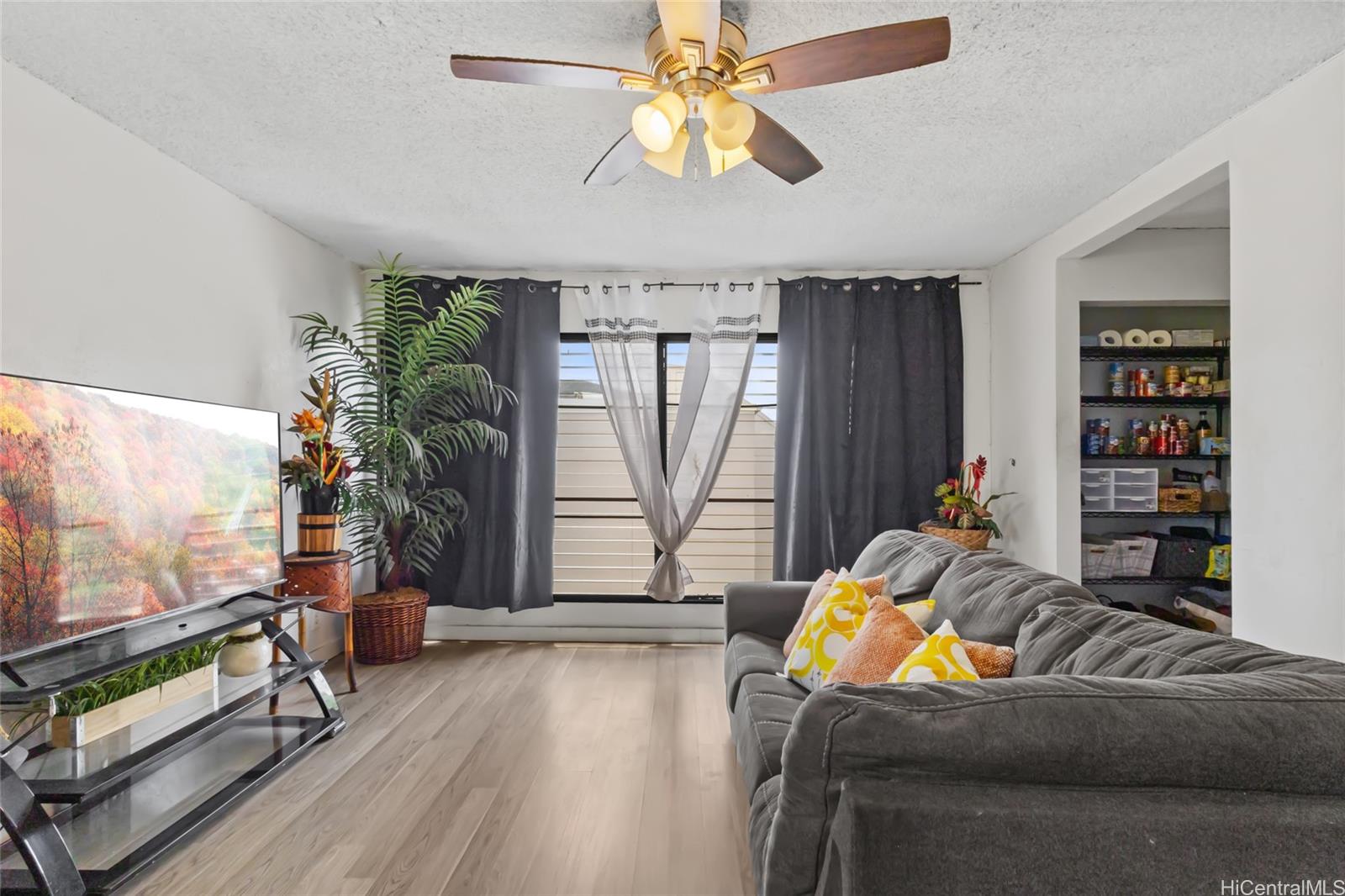 87-118 Helelua Street  Unit B306