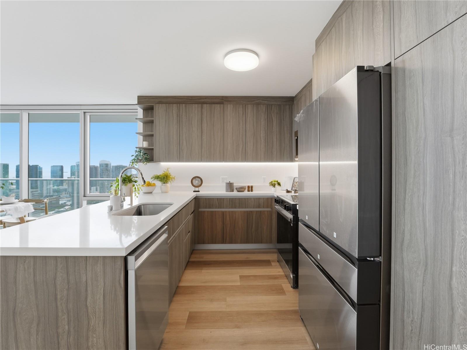 1500 Rycroft Street  Unit 4018R