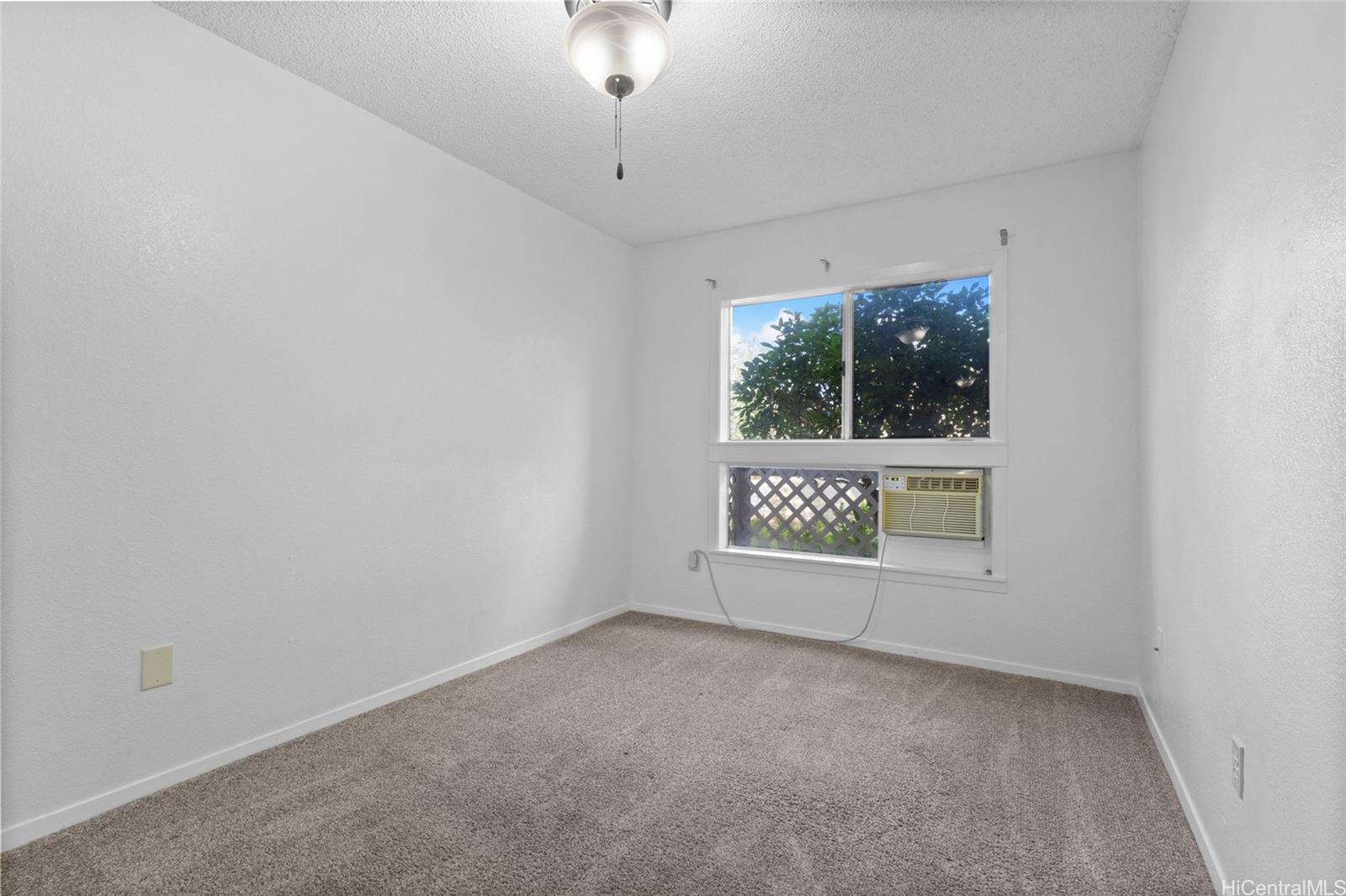 Photo 15 of 25