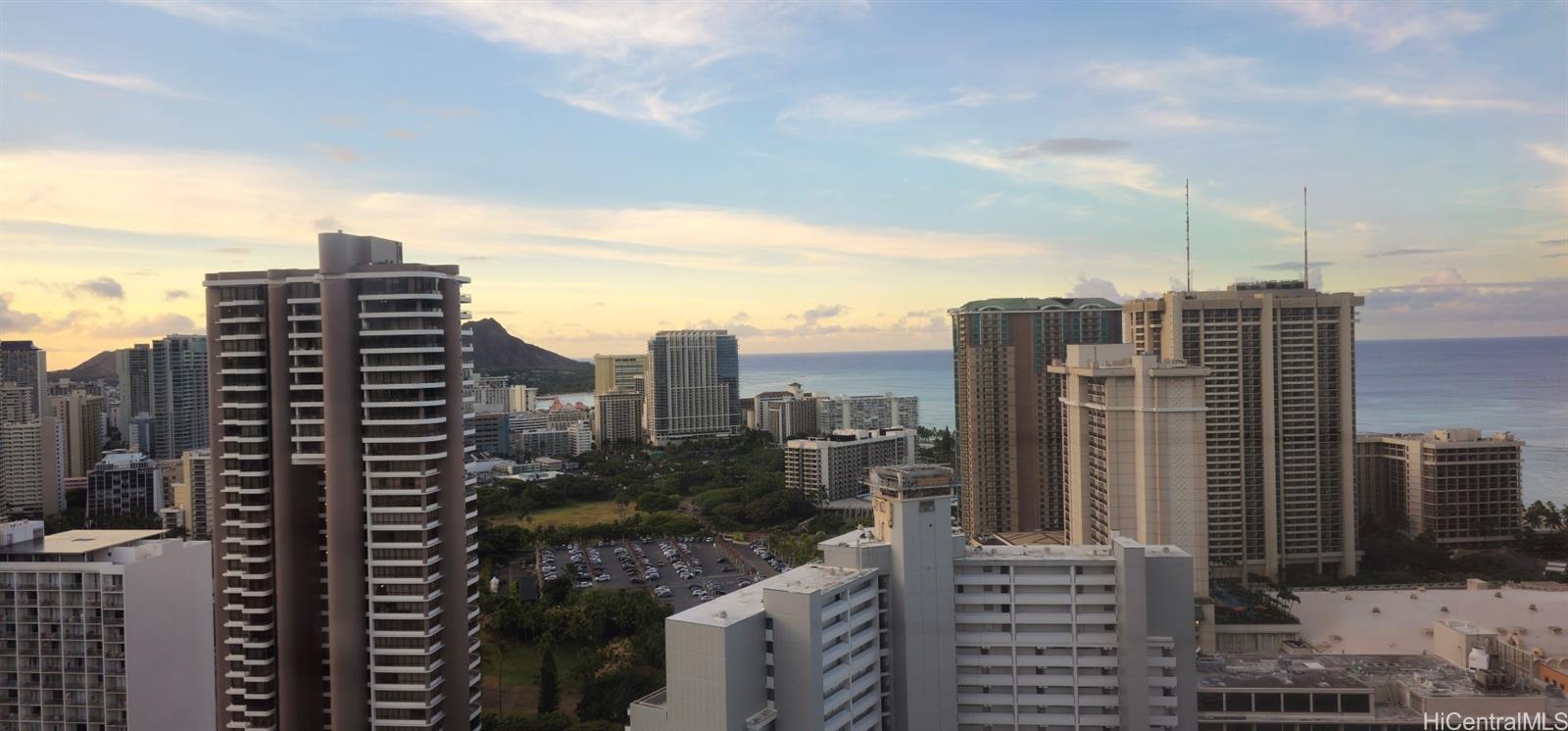 411 Hobron Lane  Unit 3705