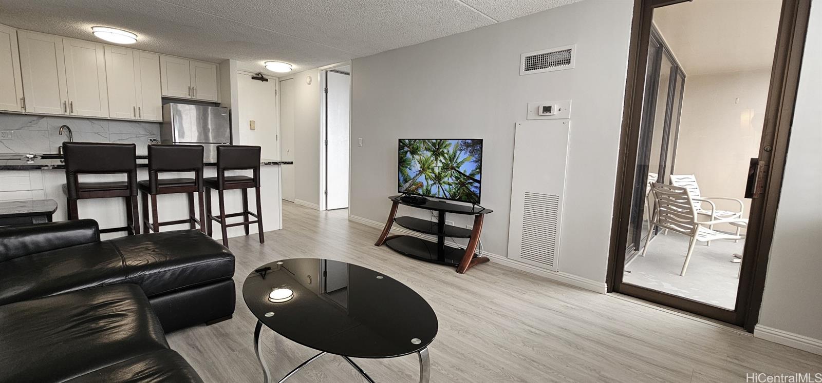 411 Hobron Lane  Unit 3705