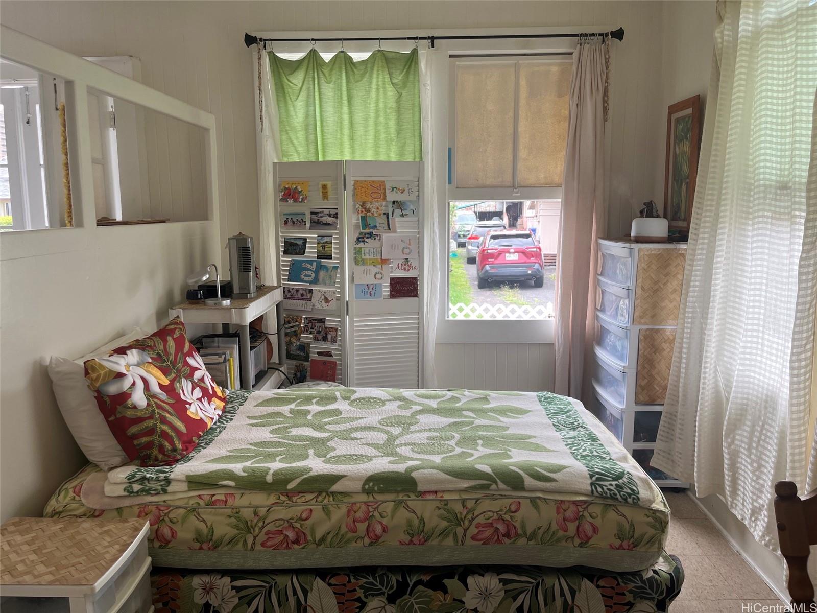 Photo 11 of 20