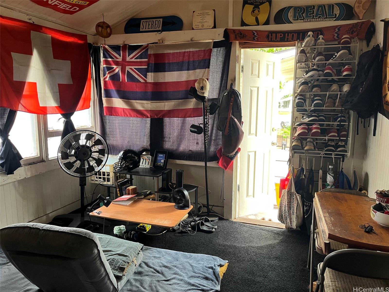 Photo 17 of 20