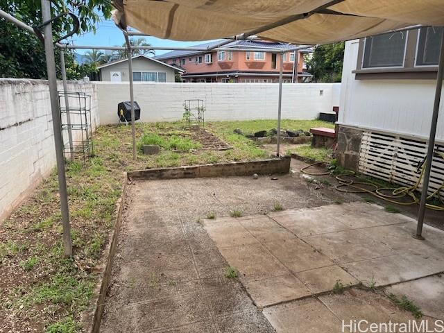 Photo 3 of 20