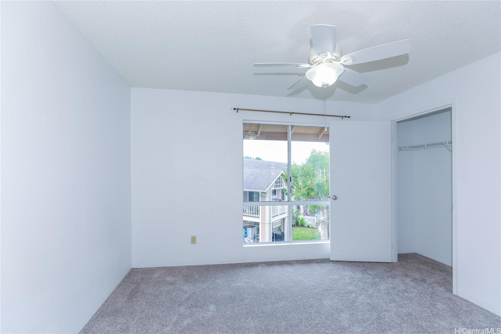 Photo 6 of 24
