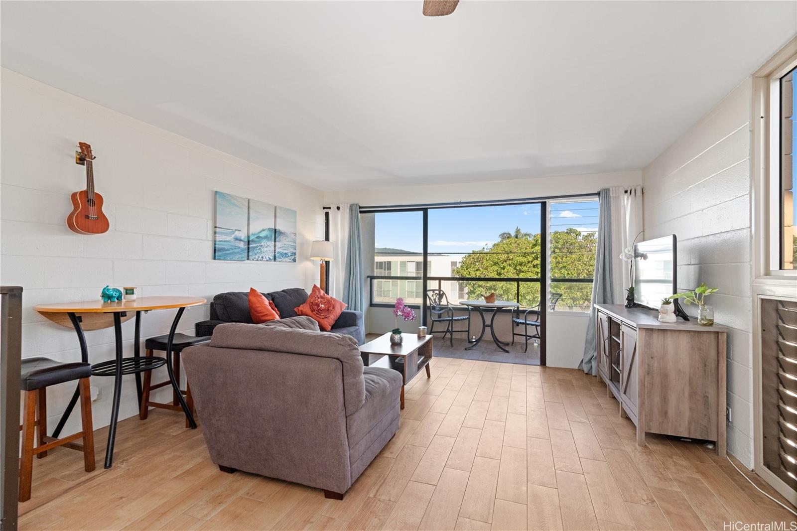 68-024 Apuhihi Street  Unit 301W