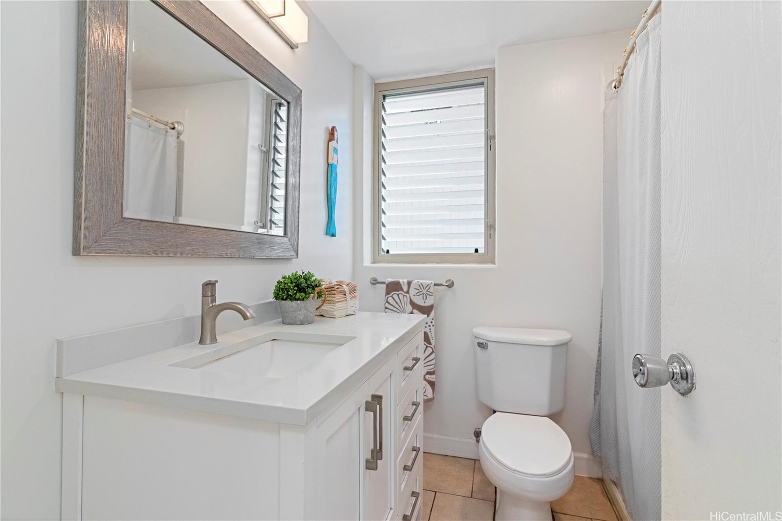 68-024 Apuhihi Street  Unit 301W