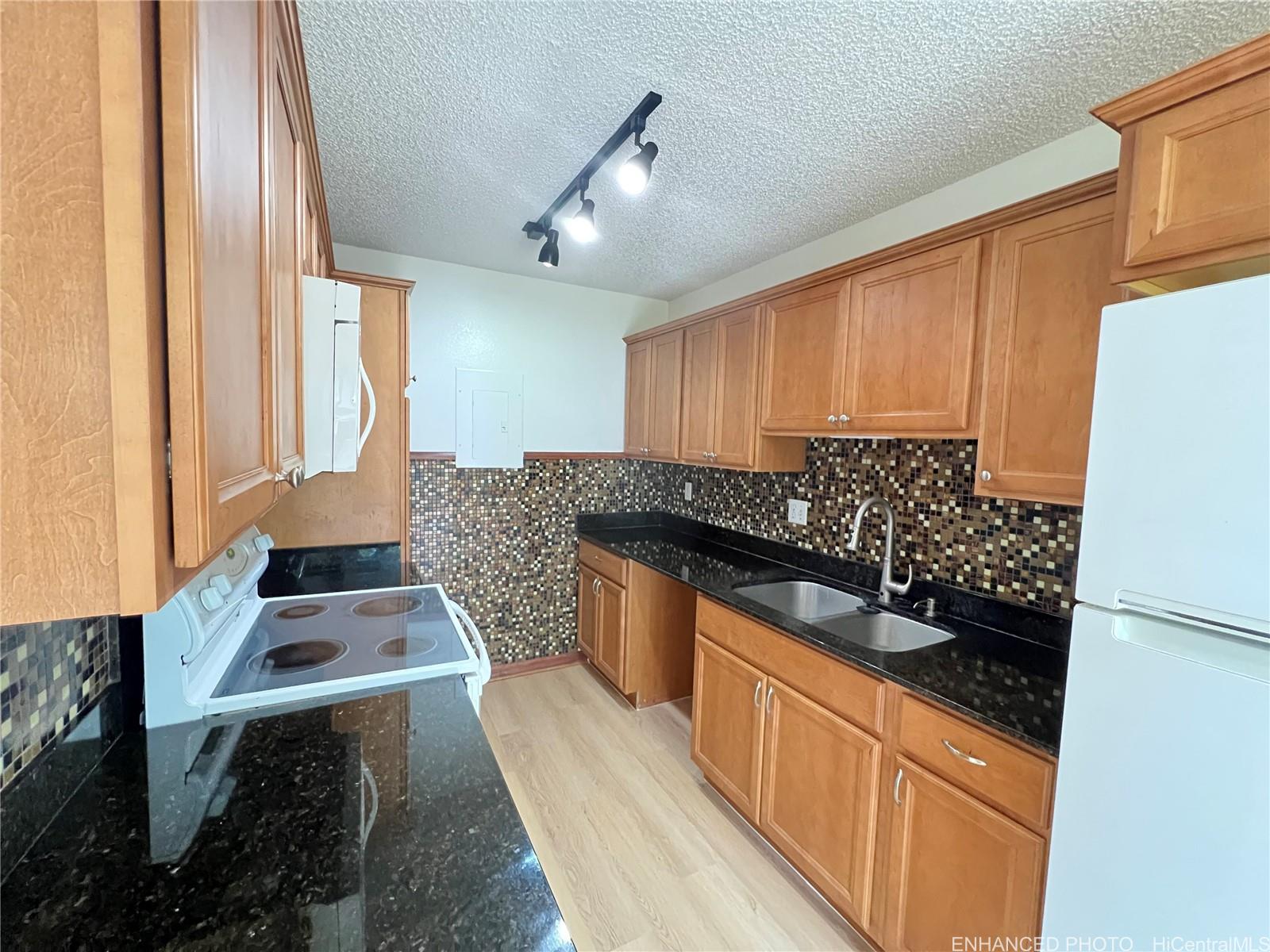 91-1229 Puamaeole Street  Unit 25D