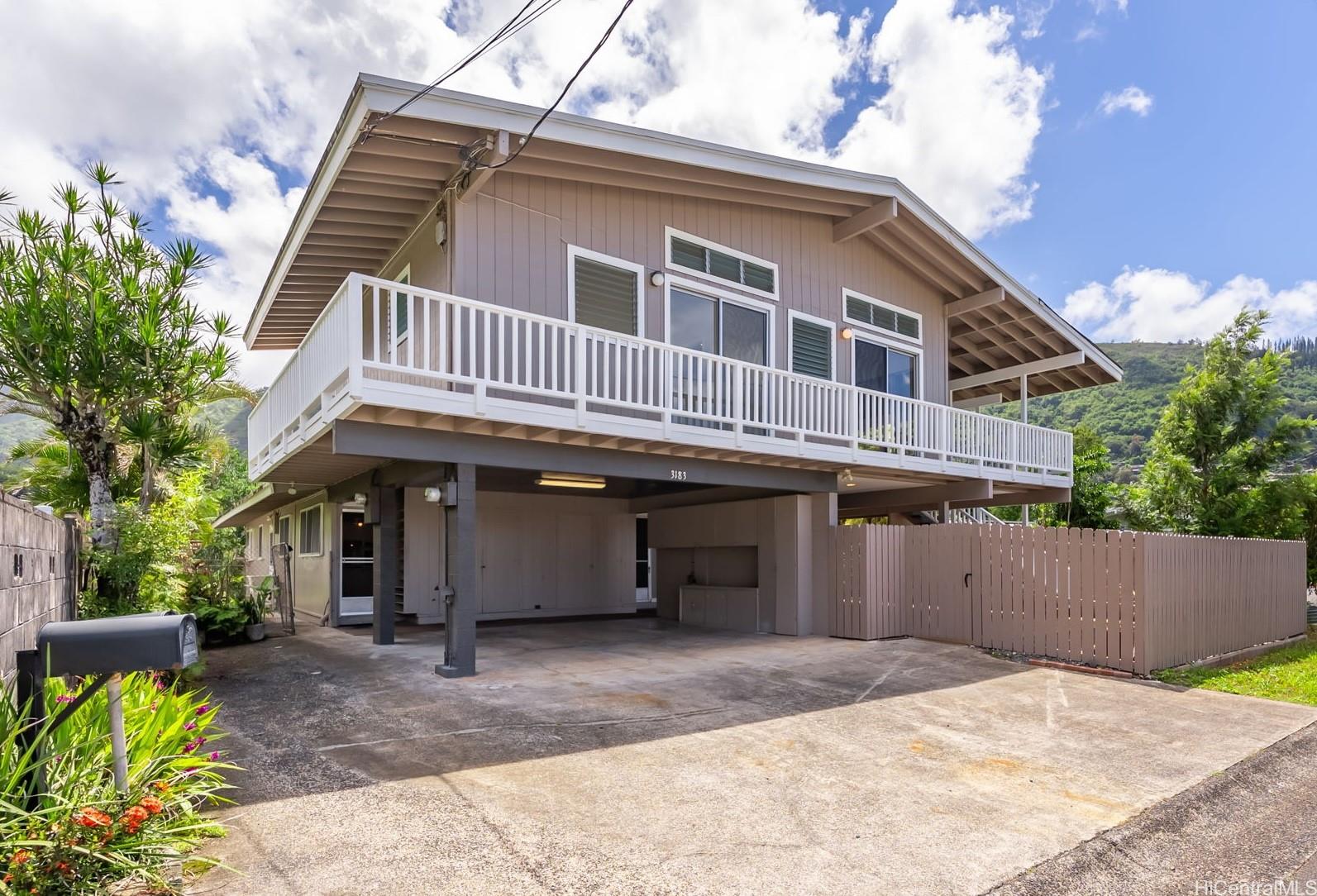 3183 Poelua Place