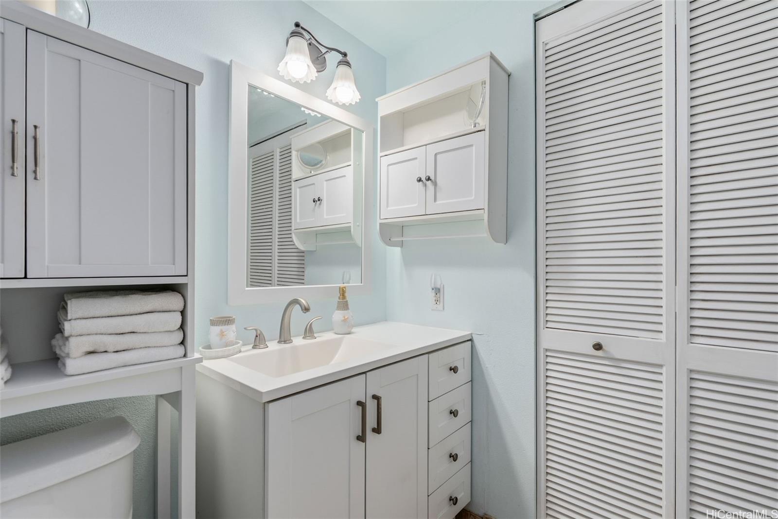 94-979 Kauolu Place  Unit 1110