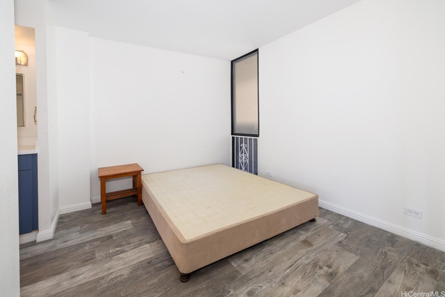 320 Liliuokalani Avenue  Unit 902