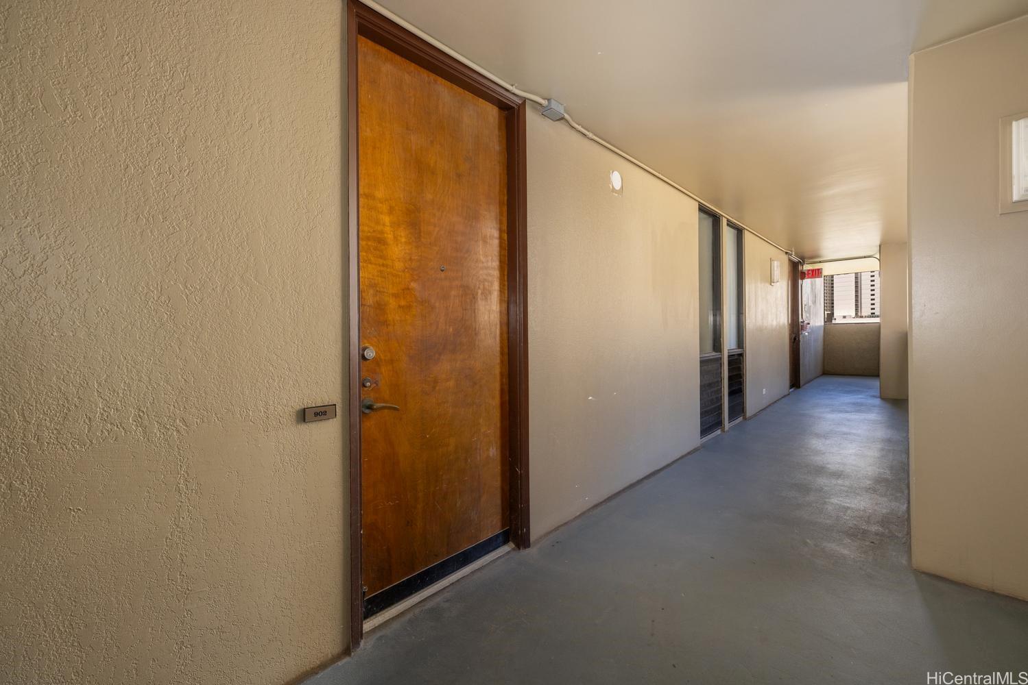 320 Liliuokalani Avenue Unit 902 320 Liliuokalani Avenue Unit 902