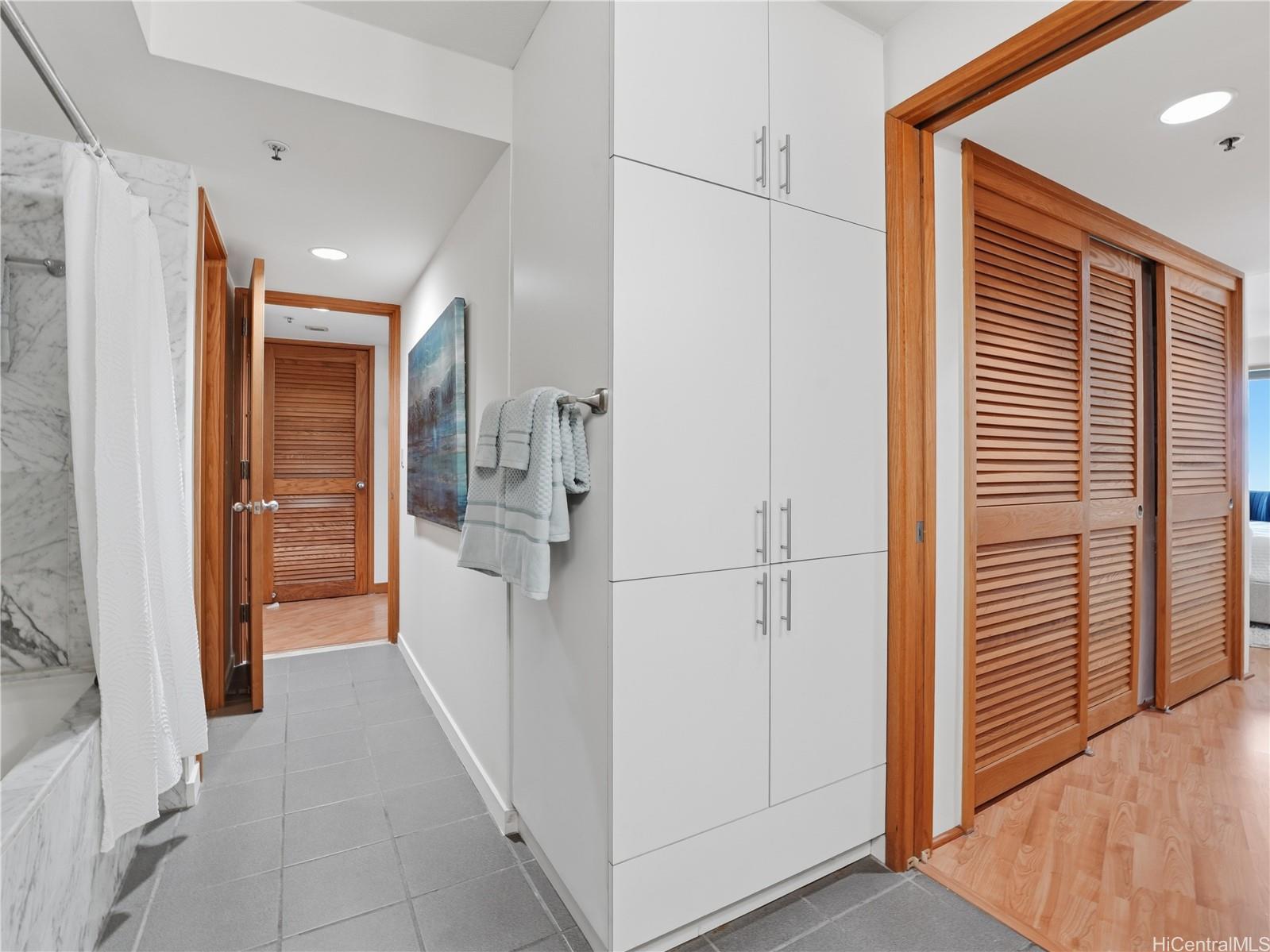 1330 Ala Moana Boulevard  Unit 2902