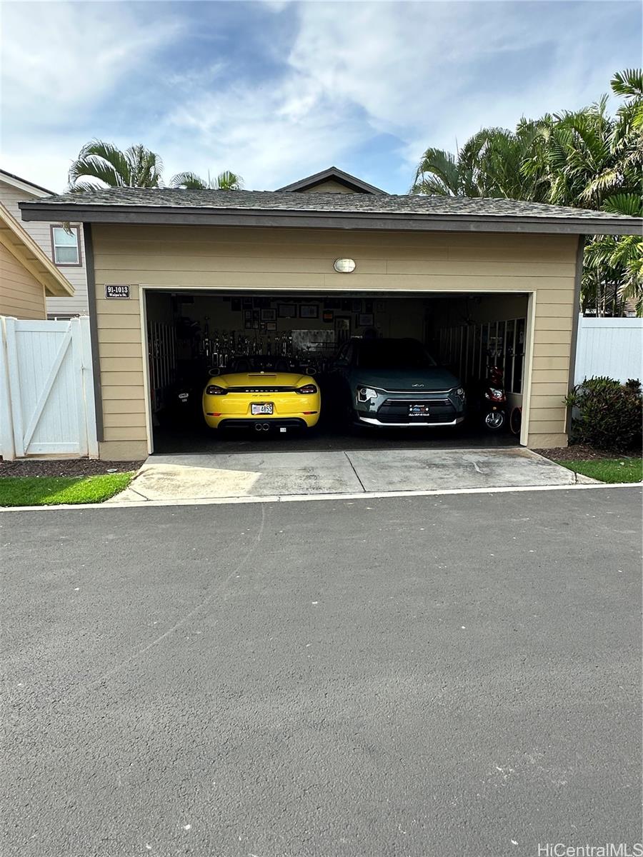 Photo 20 of 25